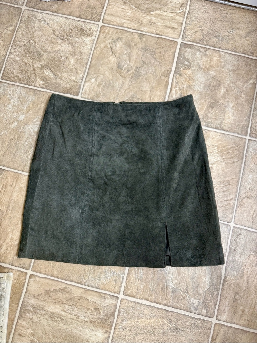 Blank NYC Dark Green Suede Mini Skirt